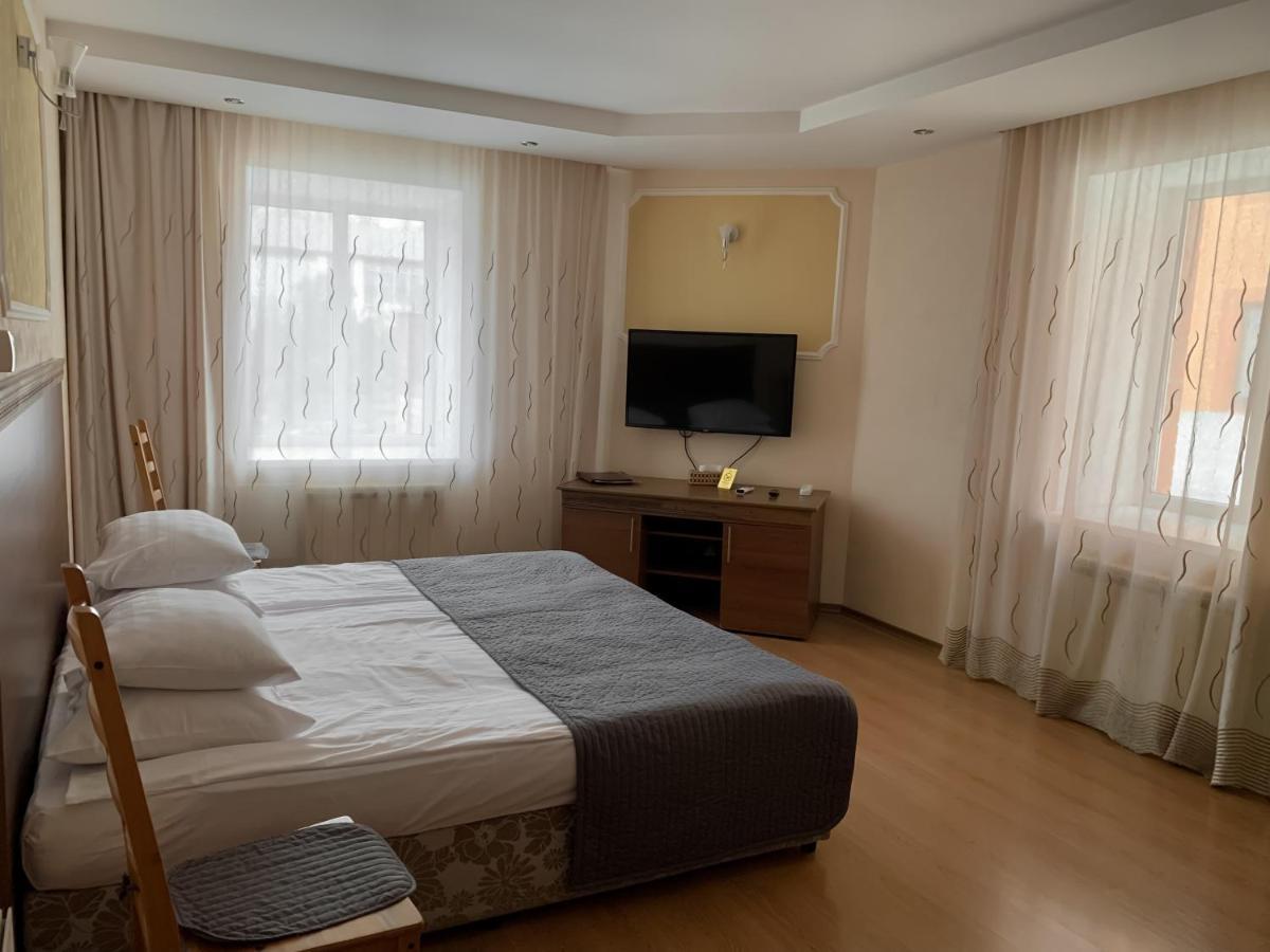 Hotel Gloria Borovoe Esterno foto