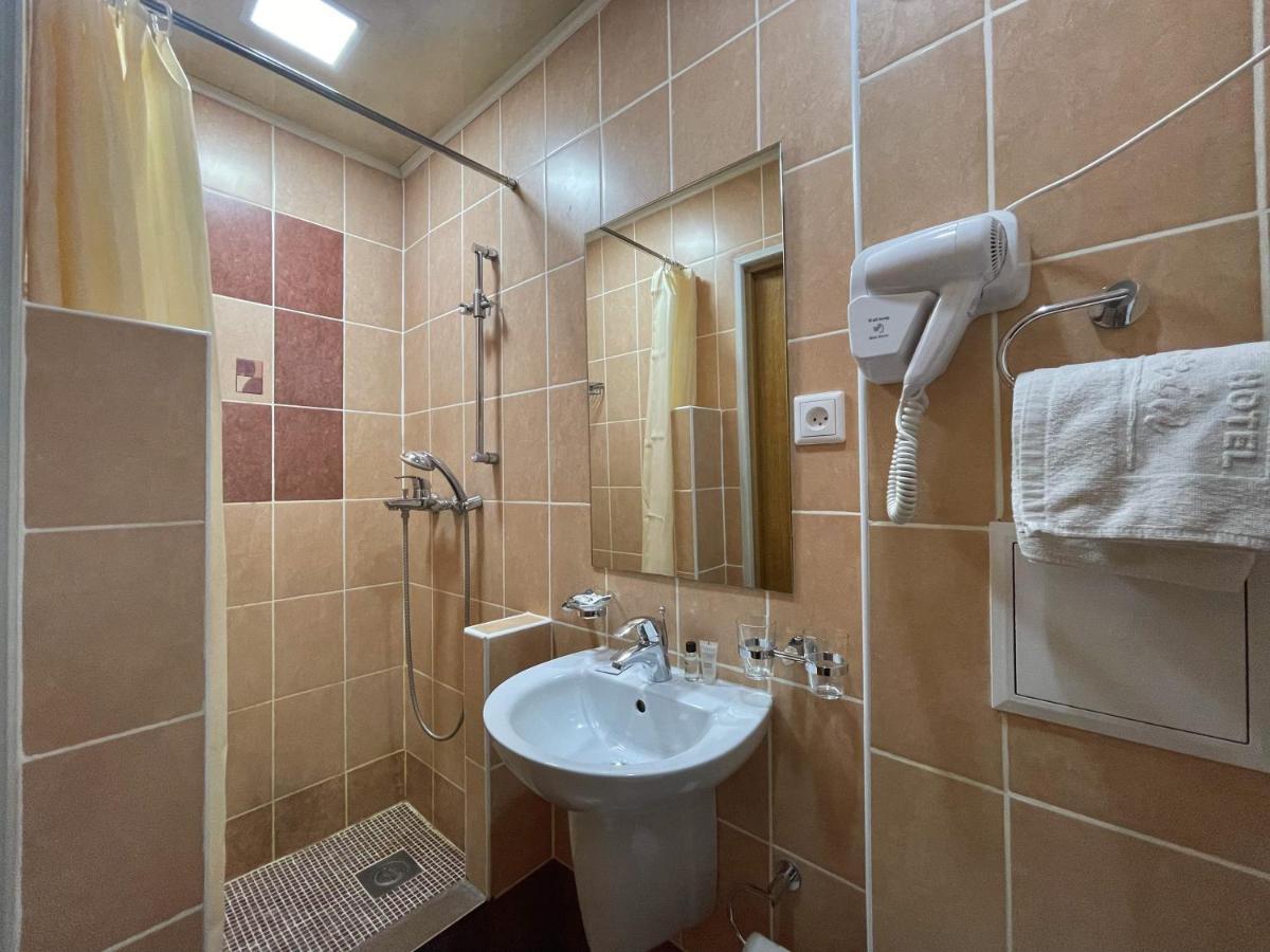 Hotel Gloria Borovoe Esterno foto
